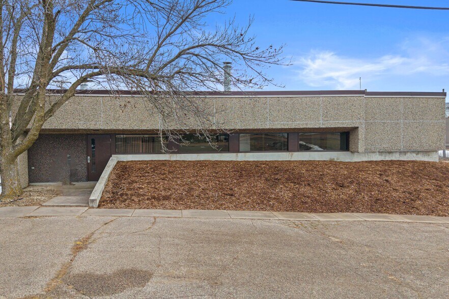 Primary Photo Of 1431 N 2nd St, Wisconsin Rapids Office For Sale