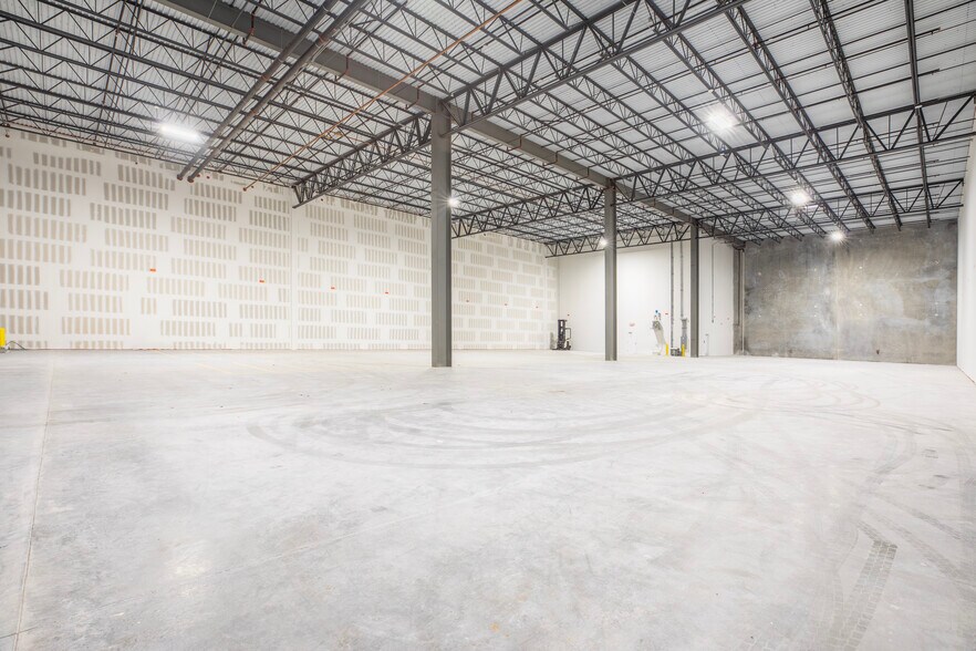 More Photos Of 1240-1270 NE 48th St, Pompano Beach Unknown For Lease