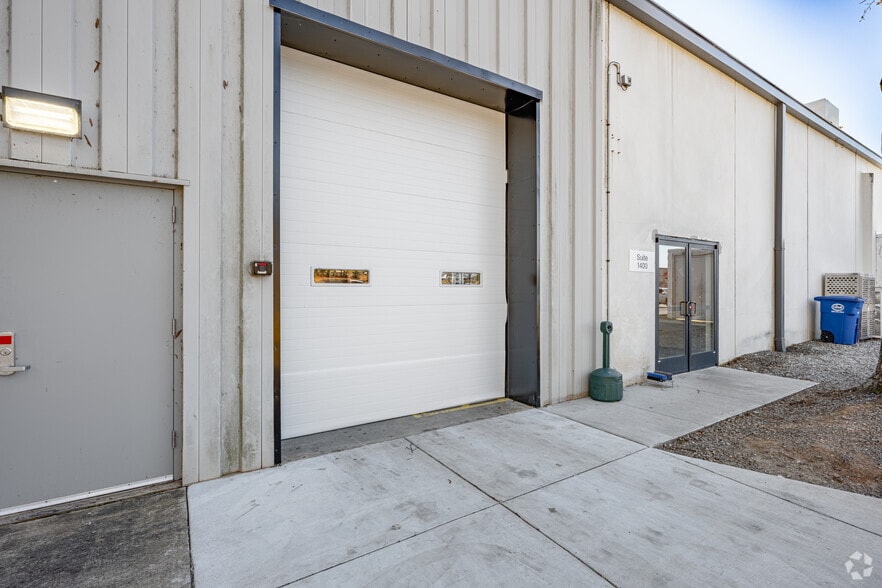 More Photos Of 108 Monticello Rd, Weaverville Light Distribution For Lease