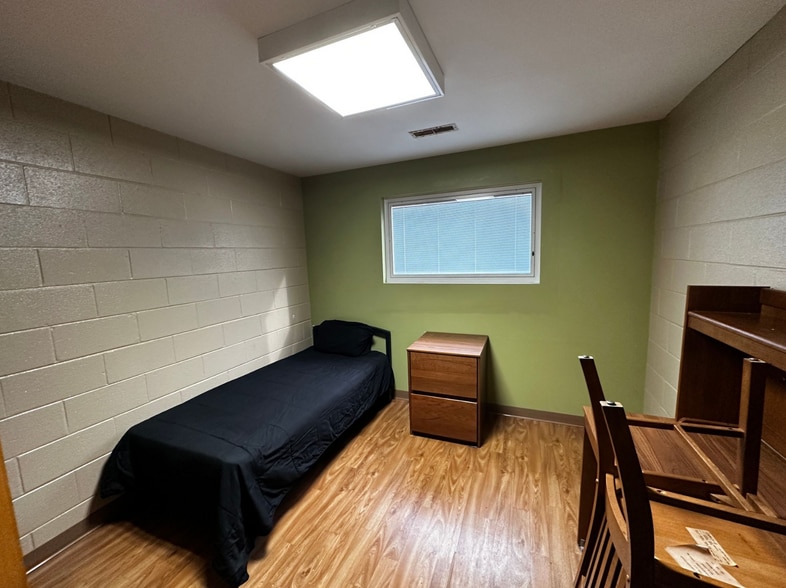 More Photos Of 2400 Clark Rd, Gary Office For Sale
