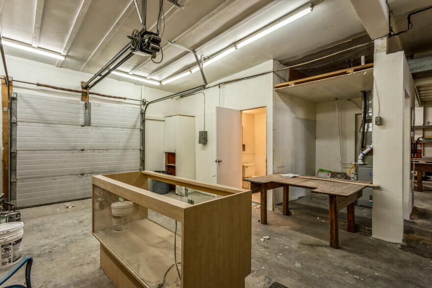 More Photos Of 1480 S State St, Salt Lake City Storefront For Sale