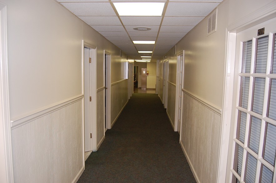 More Photos Of 173-245 Kilgore Rd, Carrollton Unknown For Lease