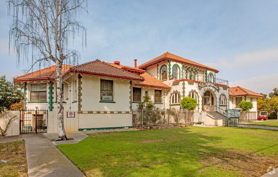 More Photos Of 910 Monterey St, Hollister Office Residential For Sale