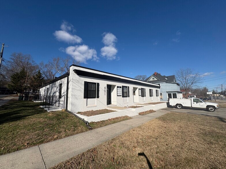More Photos Of 603 Summit Ave, Greensboro Office For Lease