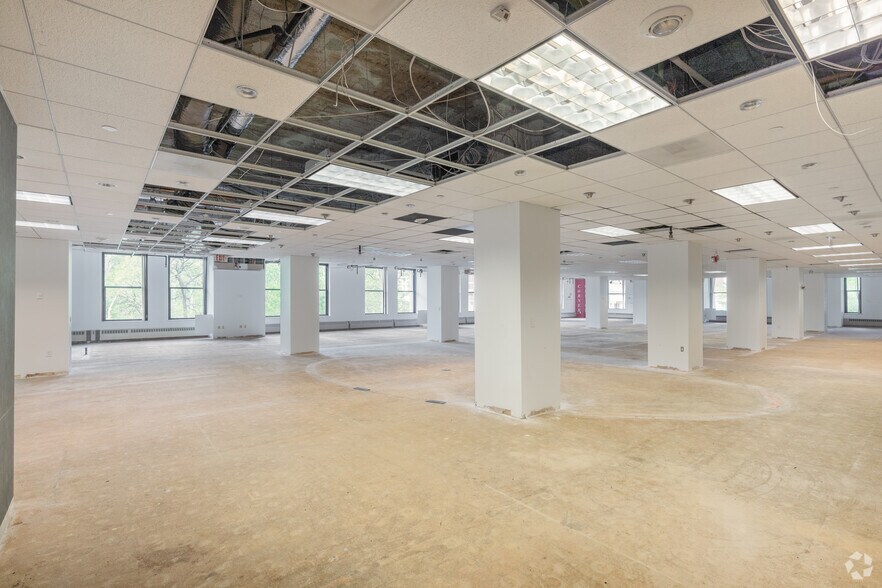 More Photos Of 510-530 Walnut St, Philadelphia Office For Lease