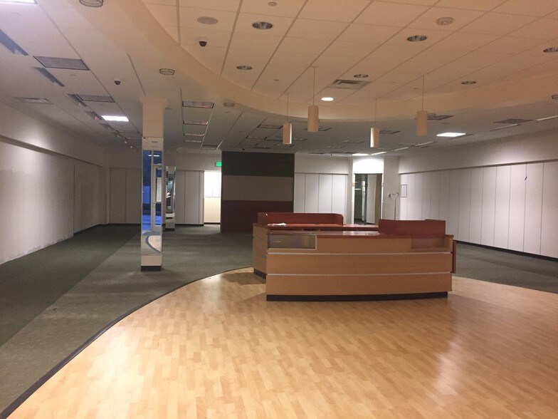 More Photos Of 1844-1850 Reisterstown Rd, Pikesville Freestanding For Lease