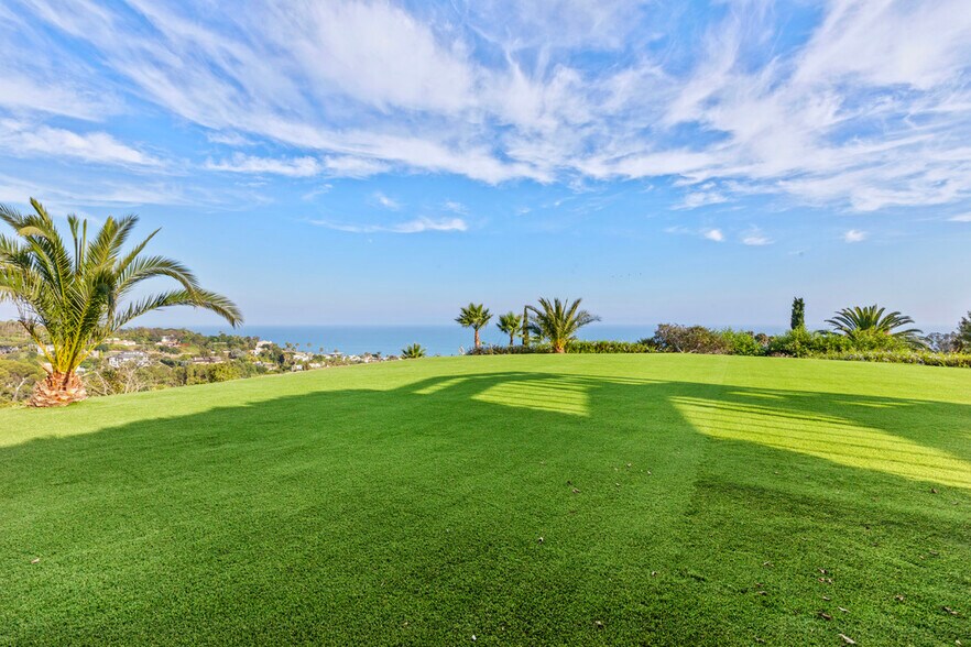 More Photos Of 6380 Meadows Ct, Malibu Rehabilitation Center For Lease