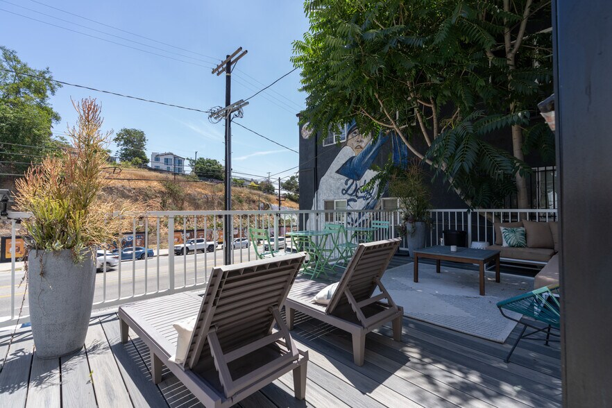 More Photos Of 1236 W Sunset Blvd, Los Angeles Apartments For Sale