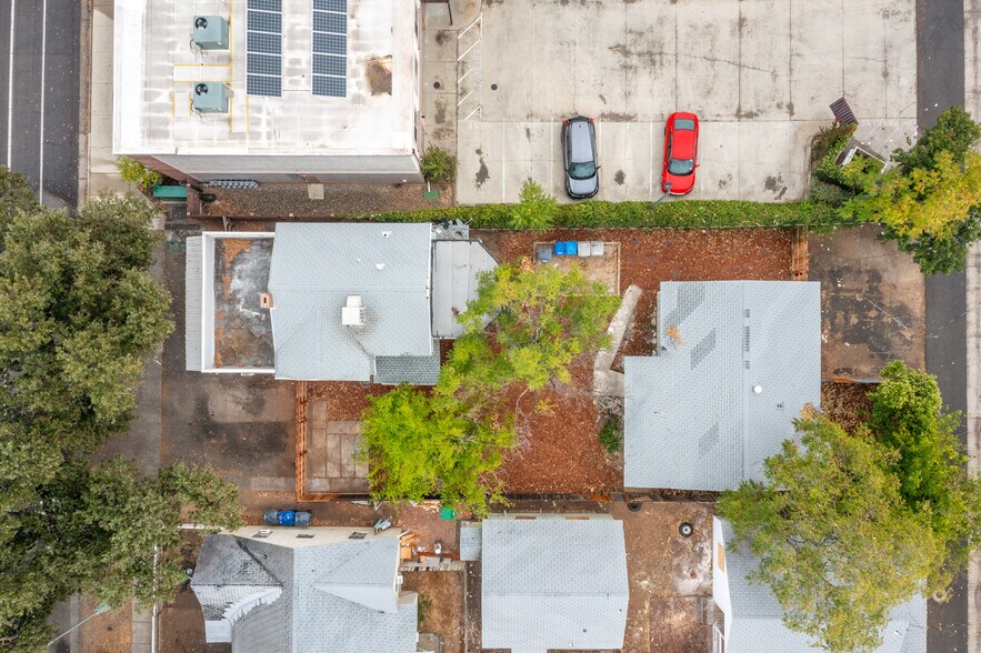 More Photos Of 1025 Parkview Ave, Redding Multifamily For Sale