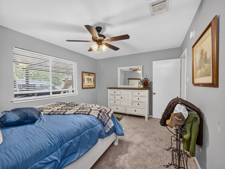 More Photos Of 1650 County Road 439, Thorndale Land For Sale