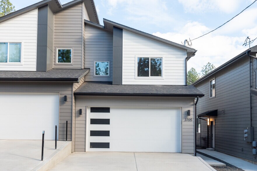 More Photos Of 3703 S Harrison St, Spokane Multifamily For Sale