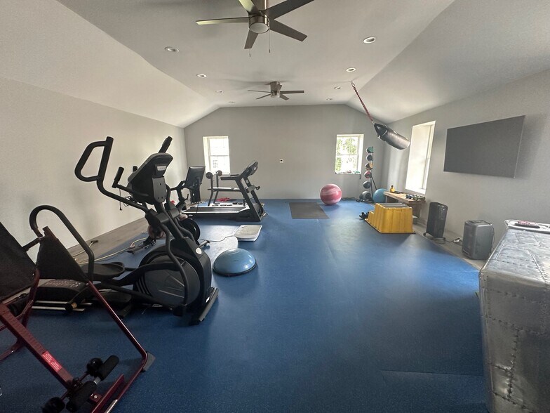 More Photos Of 40 Clinton St, Brockport Apartments For Lease