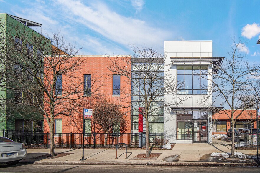 Primary Photo Of 134 W 111th St, Chicago Office For Lease