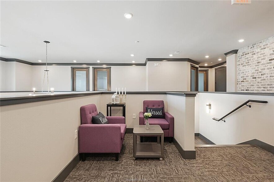 More Photos Of 3020 Barron Rd, College Station Loft Creative Space For Sale