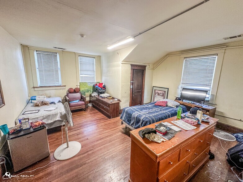 More Photos Of 1599 Howell Mill Rd NW, Atlanta Land For Sale