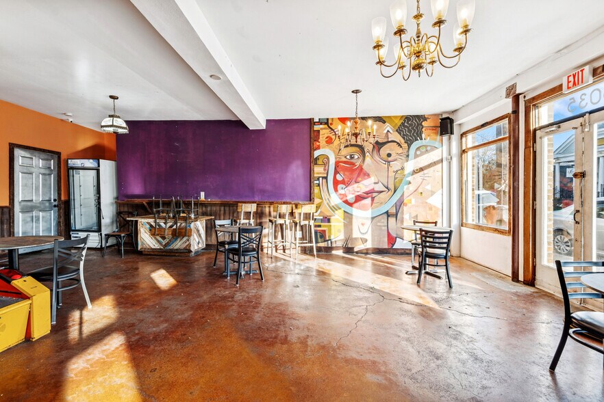More Photos Of 5033-5041 Freret St, New Orleans Storefront Retail Office For Lease