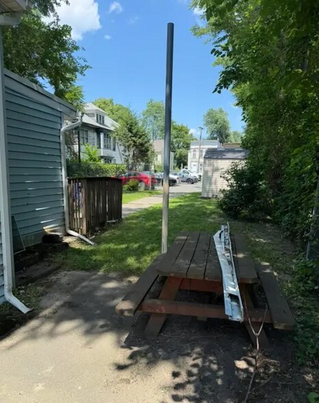 More Photos Of 519 Clinton Ave, Albany Office For Sale