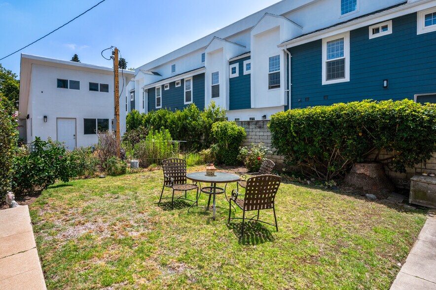 More Photos Of 1620 California Ave, Santa Monica Apartments For Sale