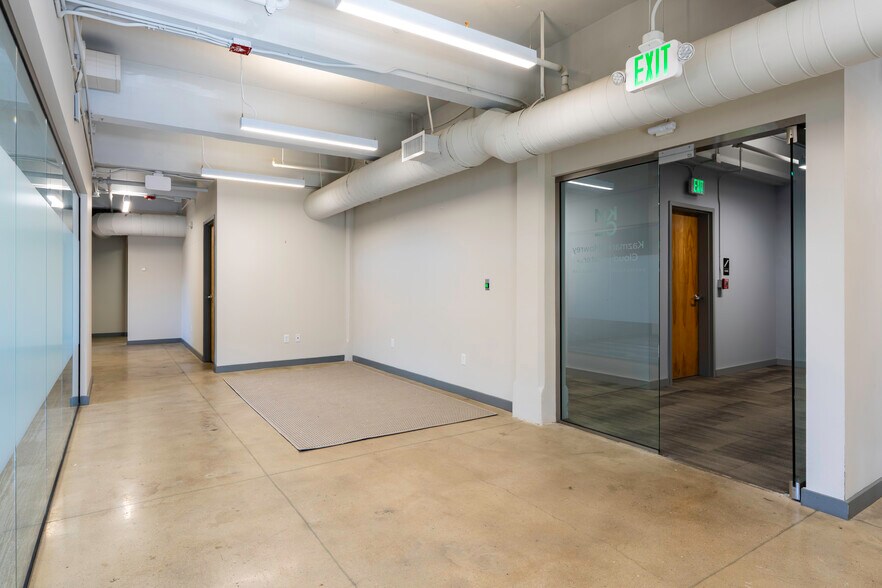 More Photos Of 1914 4th Ave N, Birmingham Office For Lease