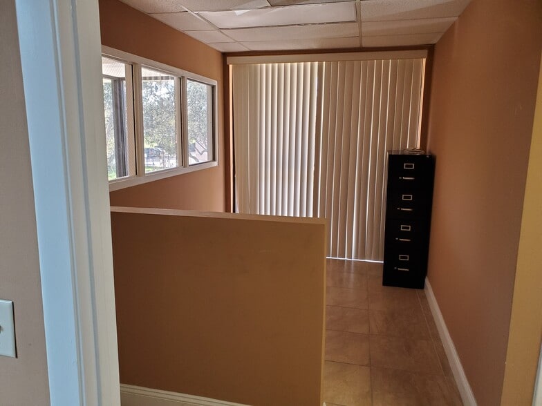 More Photos Of 4503 NW 103rd Ave, Sunrise Light Distribution For Lease