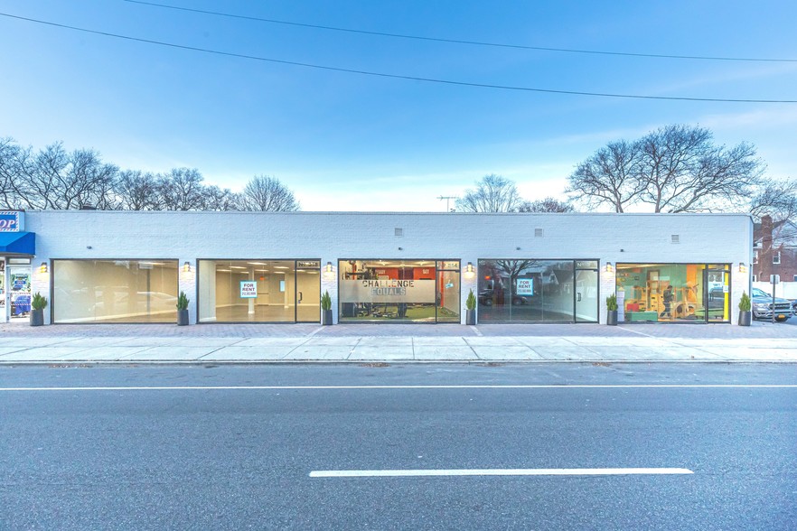 Primary Photo Of 310-318 Hillside Ave, Williston Park Storefront Retail Office For Lease