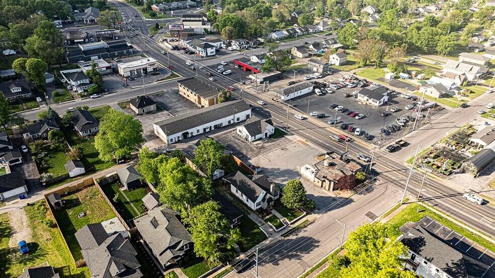 More Photos Of 1128 Magnolia St, Bowling Green Office Residential For Sale