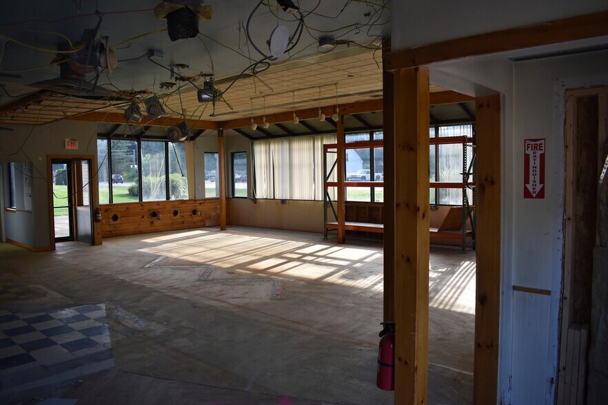 More Photos Of 23 Route 125, Kingston Freestanding For Sale