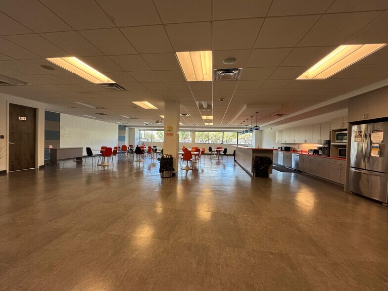 More Photos Of 12350 NW 39th St, Coral Springs Office For Sale