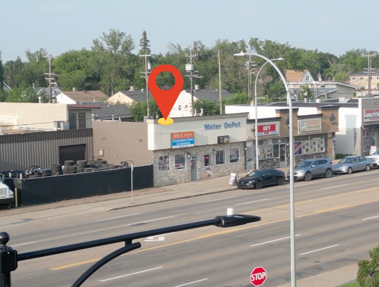 More Photos Of 12524 118th Ave NW, Edmonton Storefront For Sale