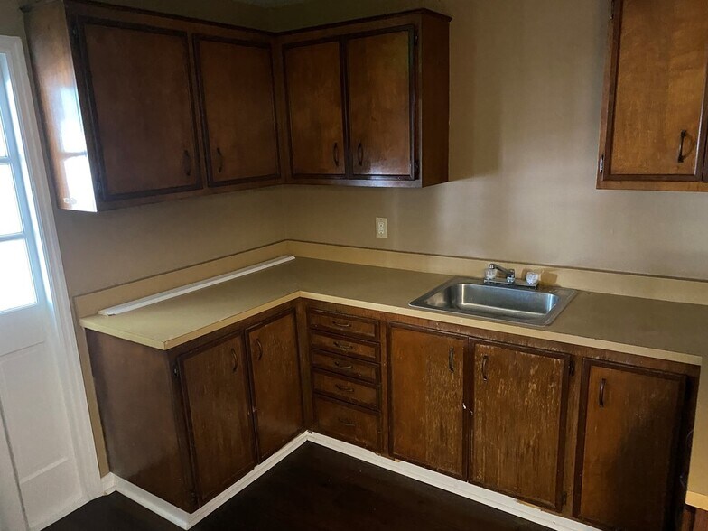 More Photos Of 2431 Peach Orchard Rd, Augusta Medical For Lease