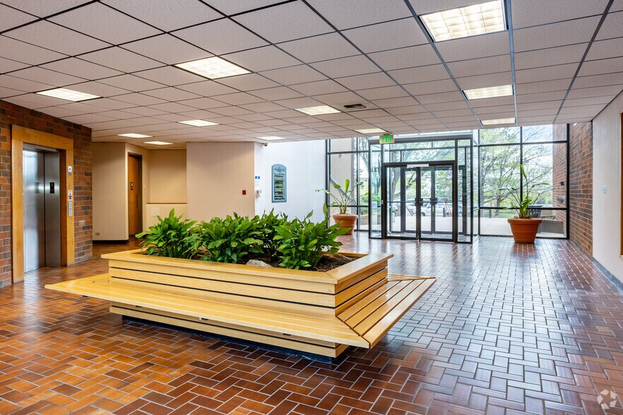 More Photos Of 8670 Wolff Ct, Westminster Medical For Lease