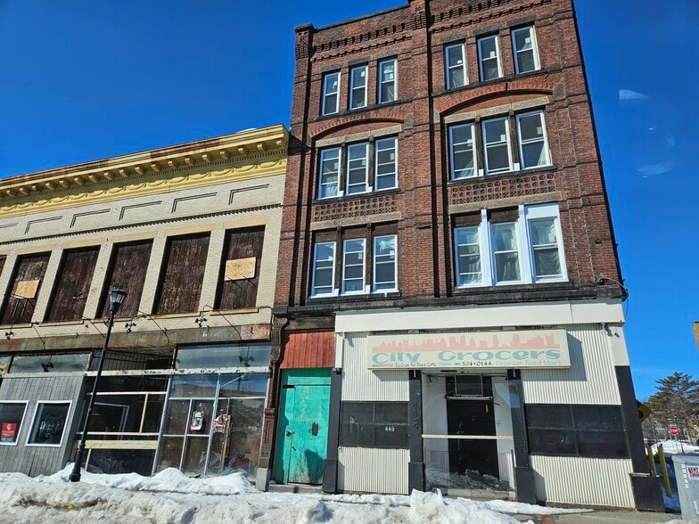 Primary Photo Of 445-447 High St, Holyoke Storefront Retail Residential For Sale
