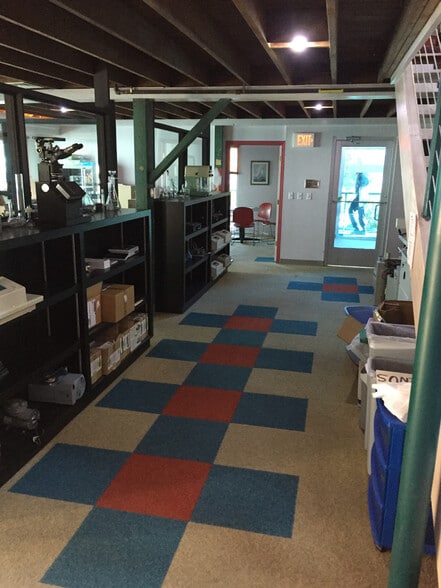 More Photos Of 70 Bridge St, Groton Light Manufacturing For Lease