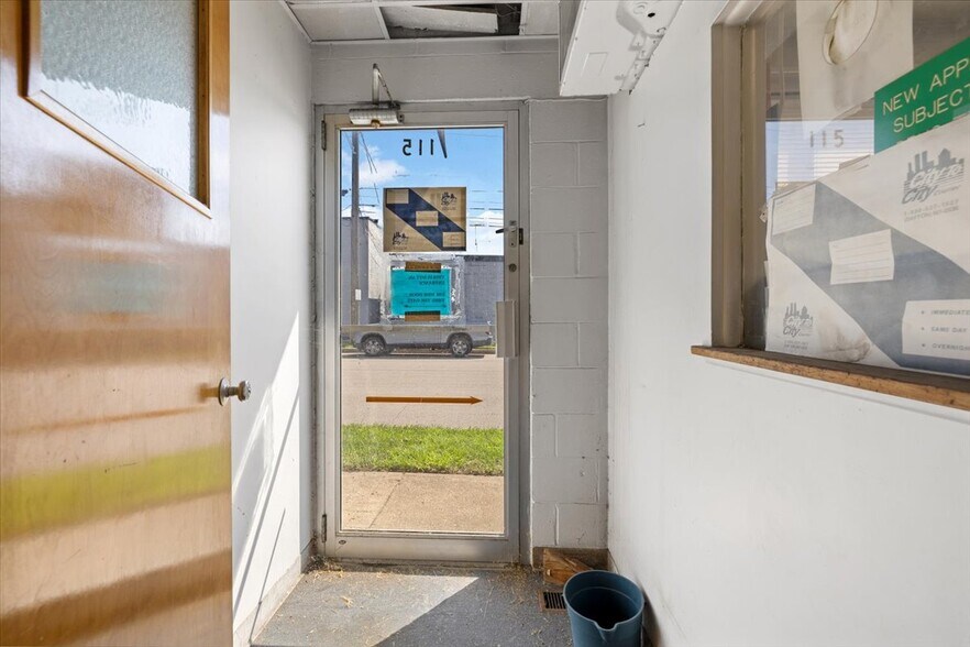 More Photos Of 115 Commercial St, Dayton Warehouse For Sale
