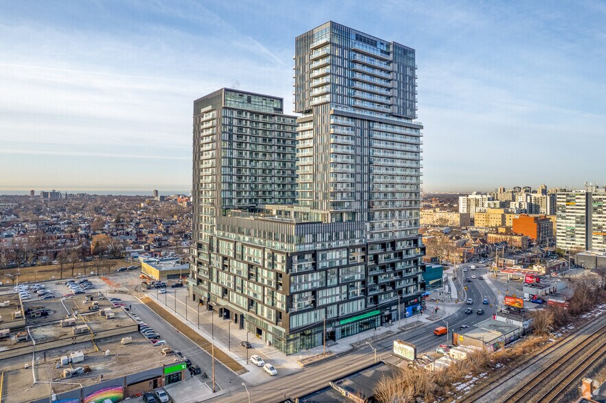 More Photos Of 1245 Dupont St, Toronto Apartments For Lease