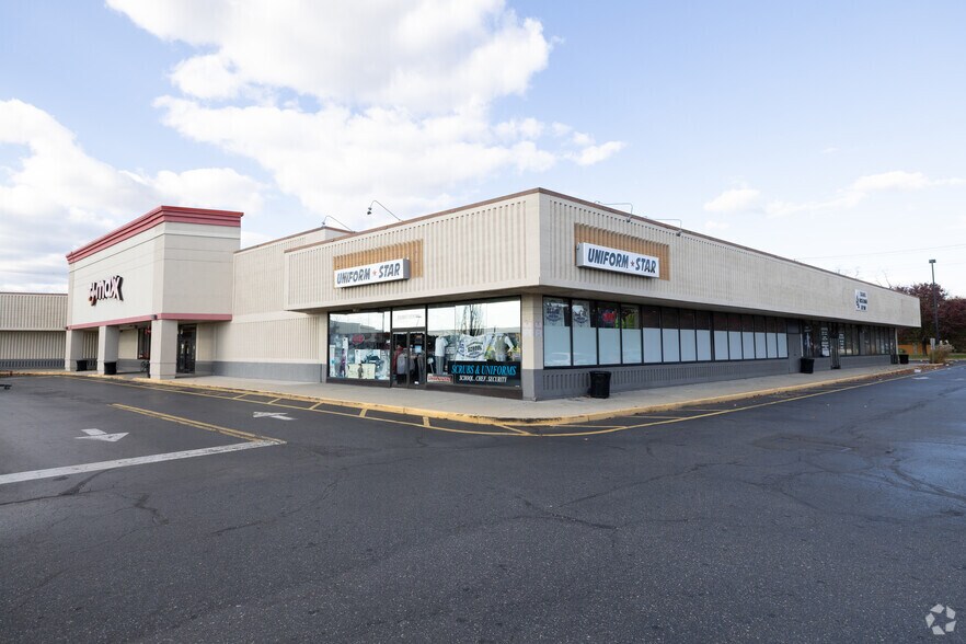 More Photos Of 6716 Black Horse Pike, Egg Harbor Township Freestanding For Lease