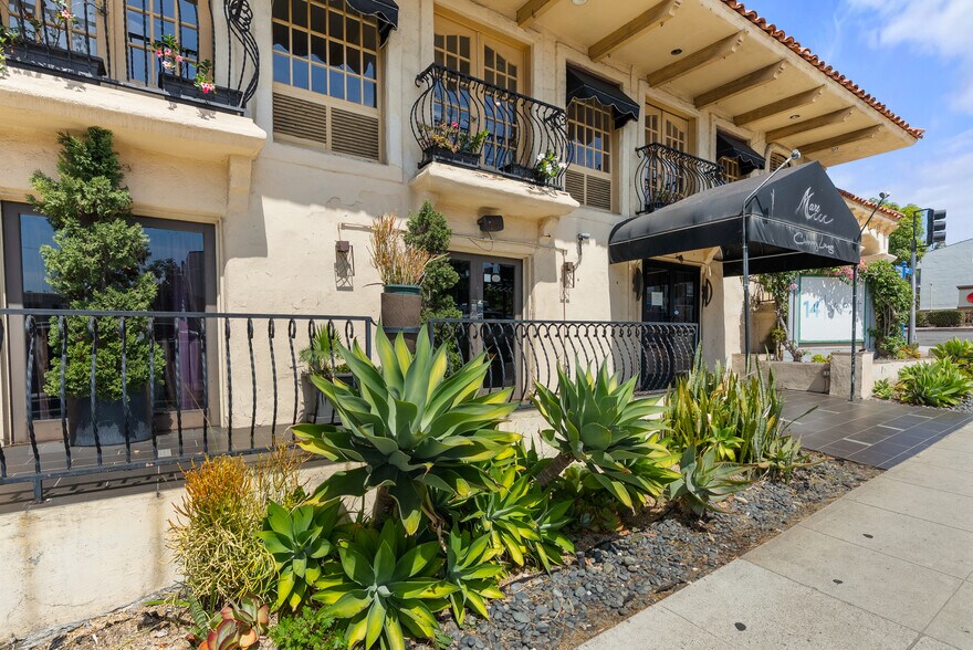 More Photos Of 690-696 S Coast Hwy, Laguna Beach, Laguna Beach Hotel For Sale