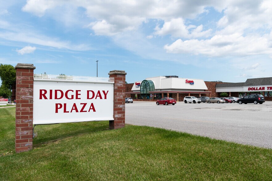 More Photos Of 6801 Ridge Rd, Parma Freestanding For Lease
