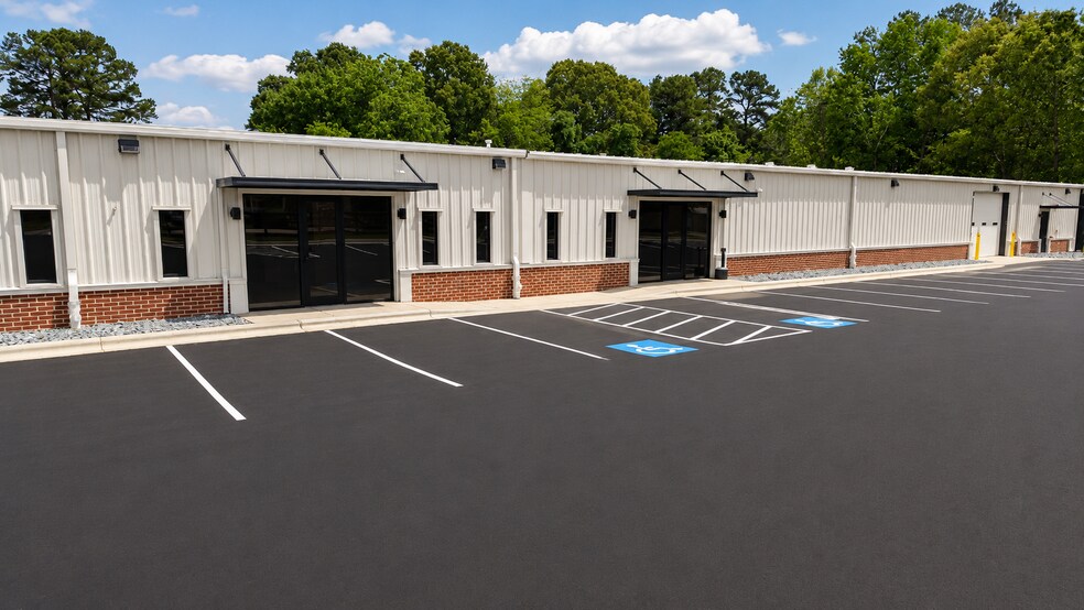 More Photos Of 114 S State St, Haw River Manufacturing For Sale