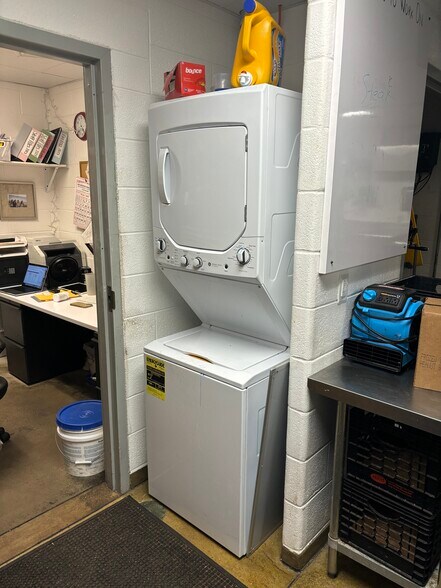 More Photos Of 5130 Chestnut St, Emmaus Fast Food For Sale