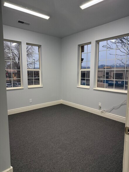 More Photos Of 2708-2722 S Redwood Rd, Salt Lake City Office For Sale