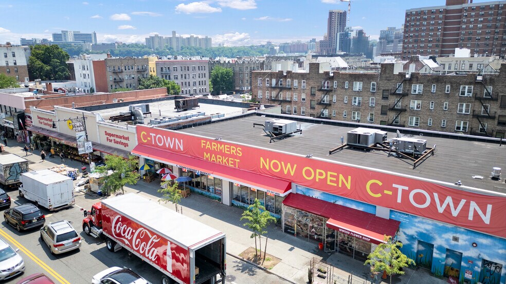 More Photos Of 4910 Broadway, New York Drugstore For Lease