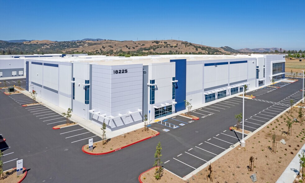 More Photos Of 18225 Butterfield Blvd, Morgan Hill Unknown For Lease