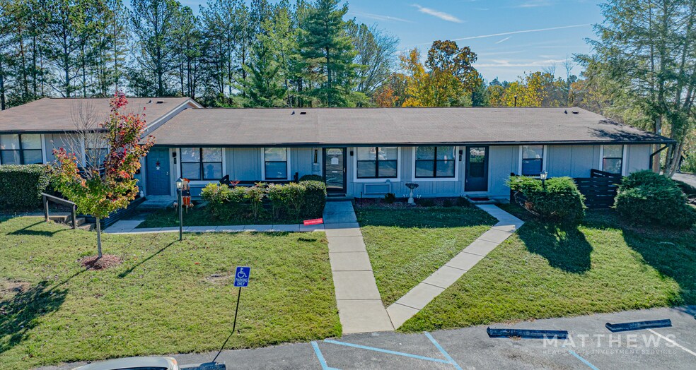 Primary Photo Of 4905 Highway 58, Chattanooga Apartments For Sale