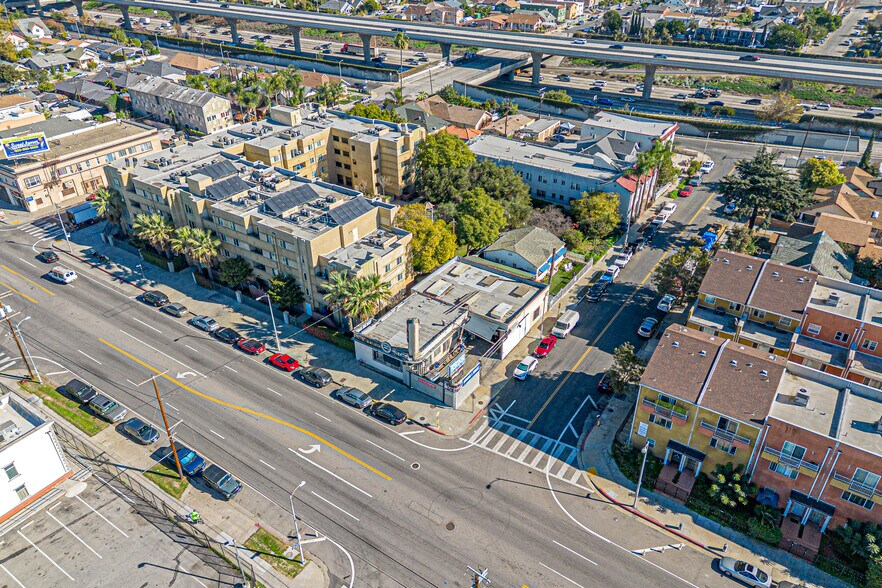 More Photos Of 4922 S Figueroa St, Los Angeles Storefront For Sale