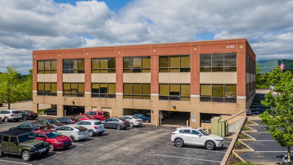 More Photos Of 4755 Lake Forest Dr, Blue Ash Office For Lease