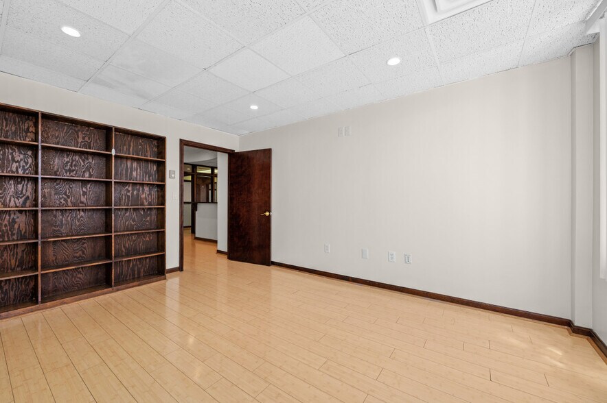 More Photos Of 459 Broadway, Everett Office For Lease
