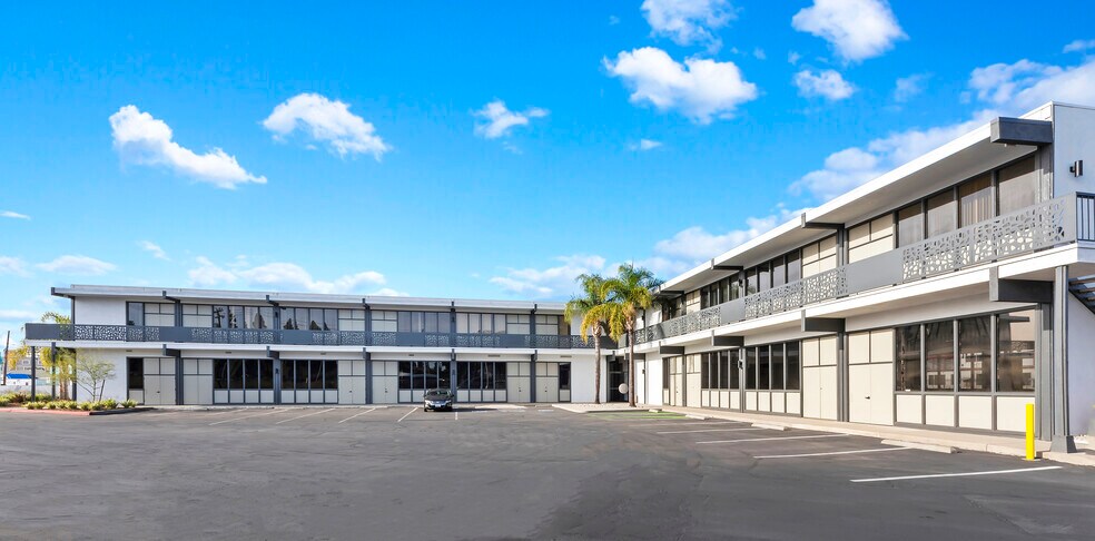 More Photos Of 4250 Pacific Hwy, San Diego Office For Lease