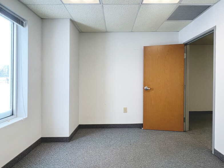 More Photos Of 7171 W Ridge Rd, Fairview Warehouse For Sale