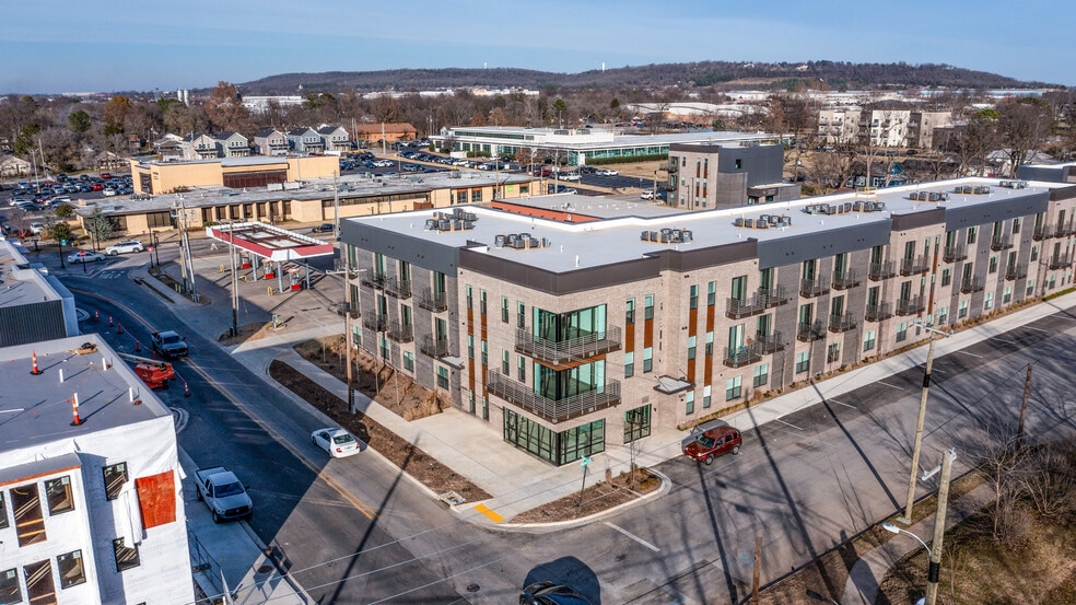 Primary Photo Of 627 Emma ave, Springdale Apartments For Lease